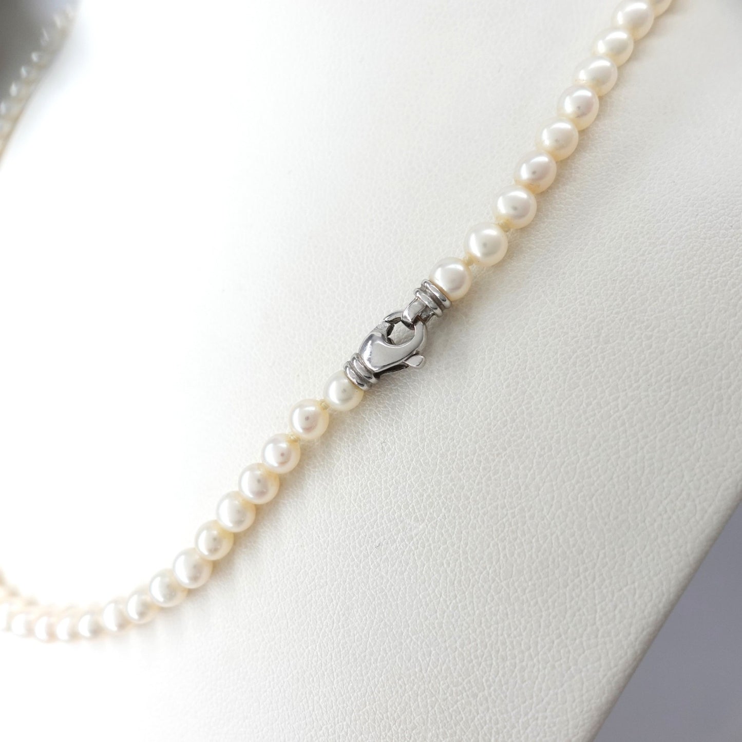 Parure collana e orecchini   perle