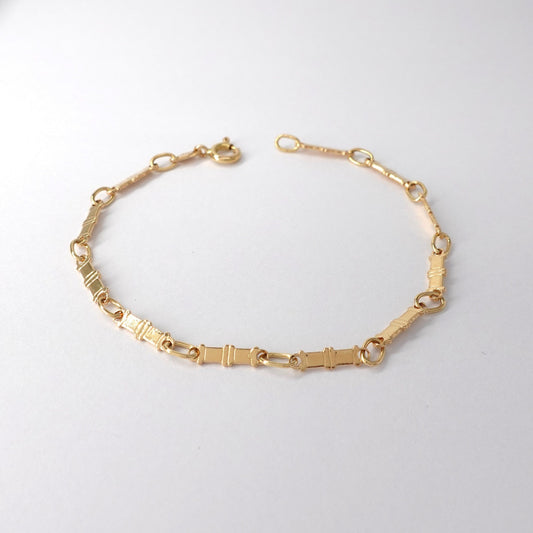 Bracciale con maglia a segmenti