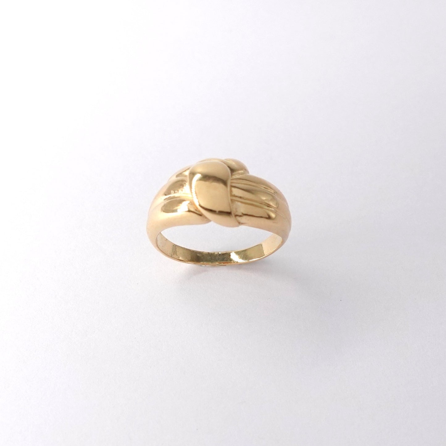 Anello a fascia lavorata