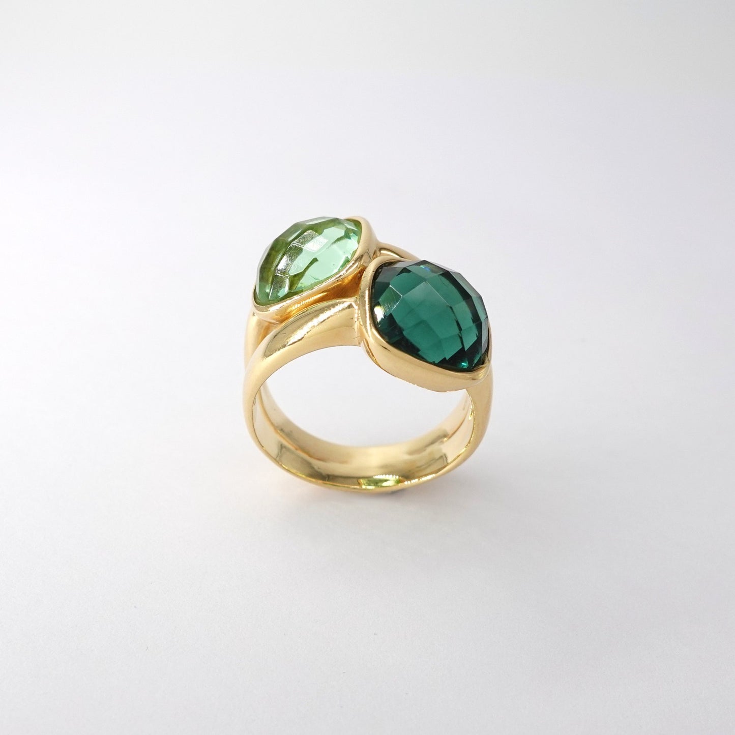 Anello contrariè