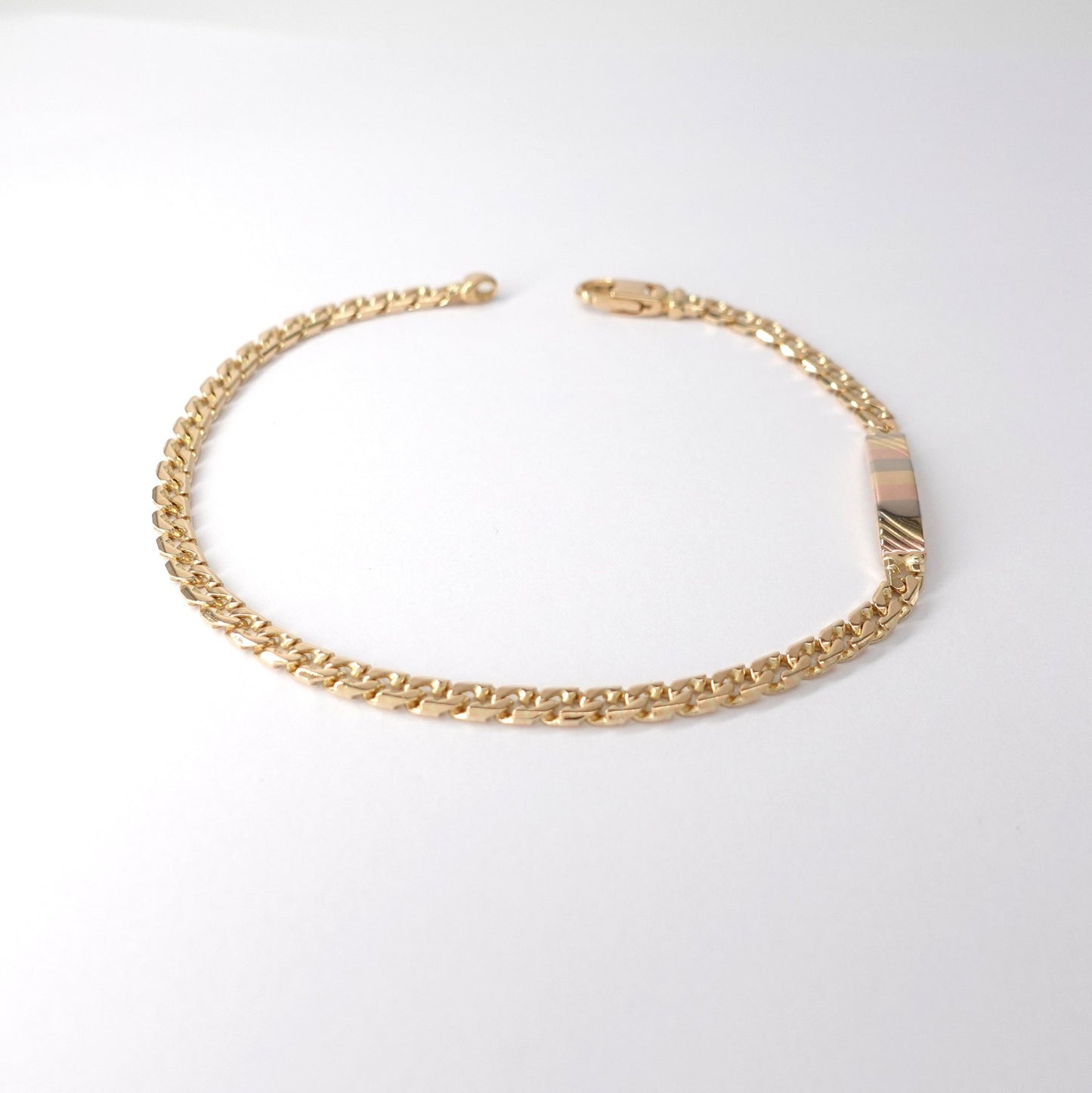 Bracciale con targhetta