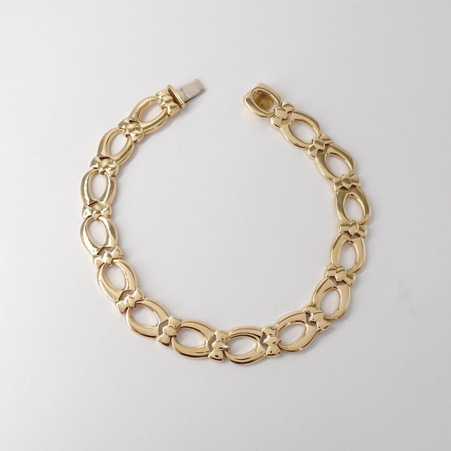 Bracciale  a maglia piatta semirigida