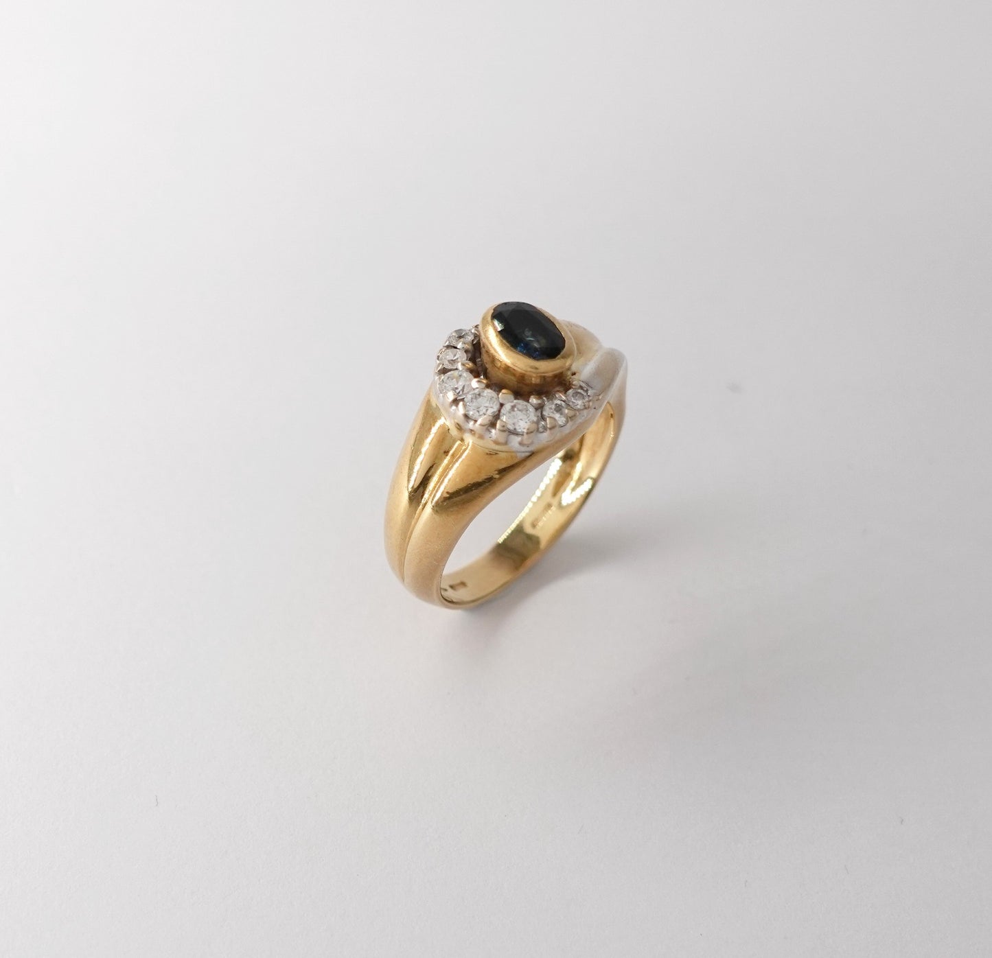 Anello   con zirconi