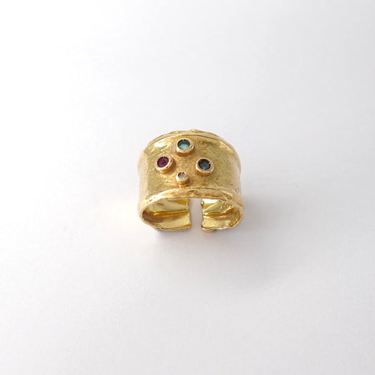 Anello a fascia martellata