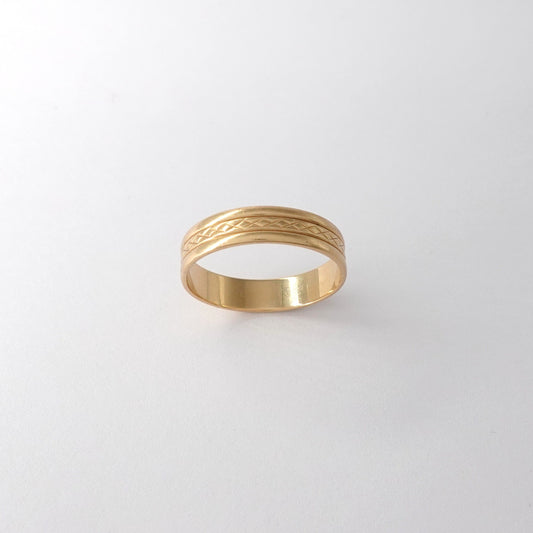 Anello a fede lavorata