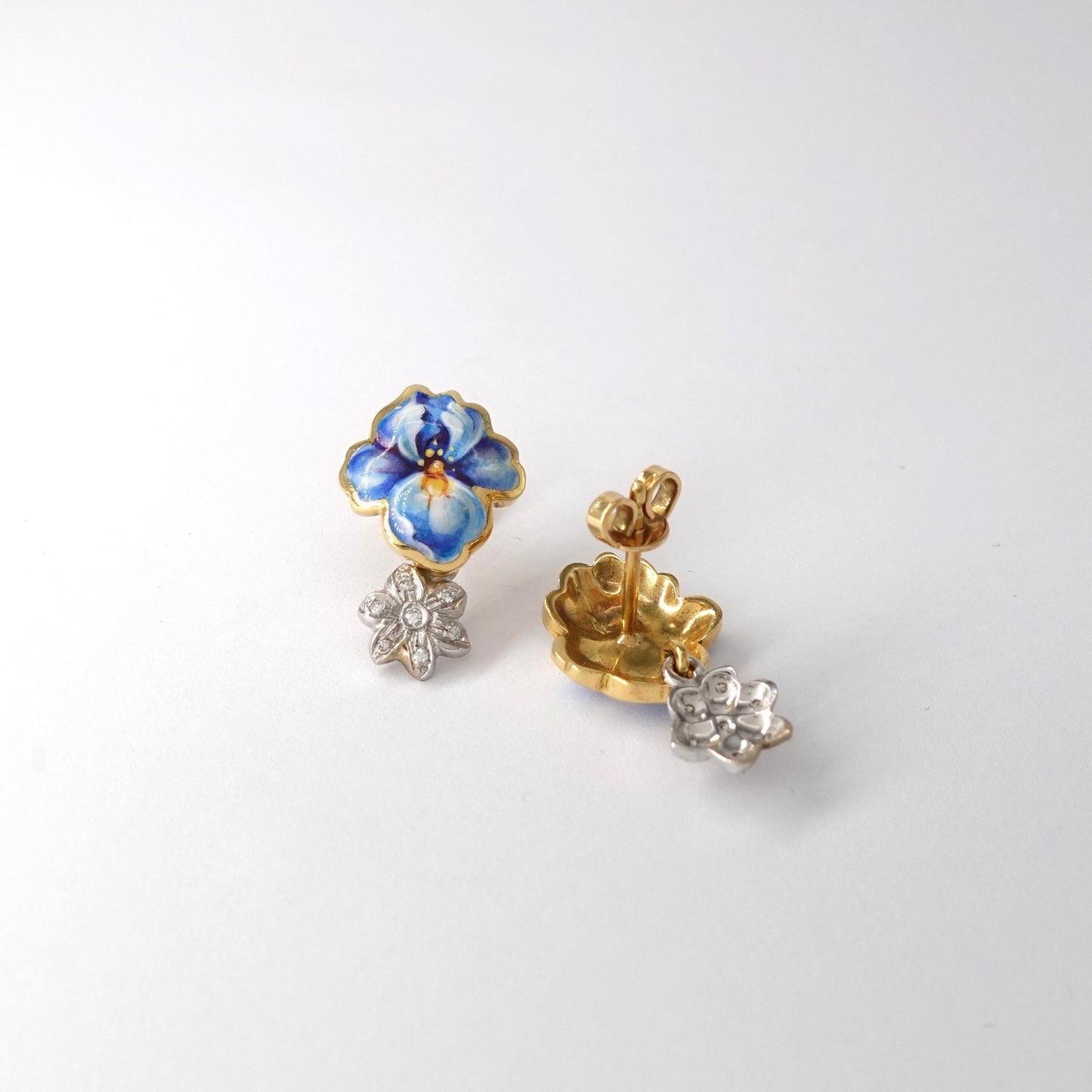 Orecchini iris blu con diamanti - Firmati GABRIELLA RIVALTA