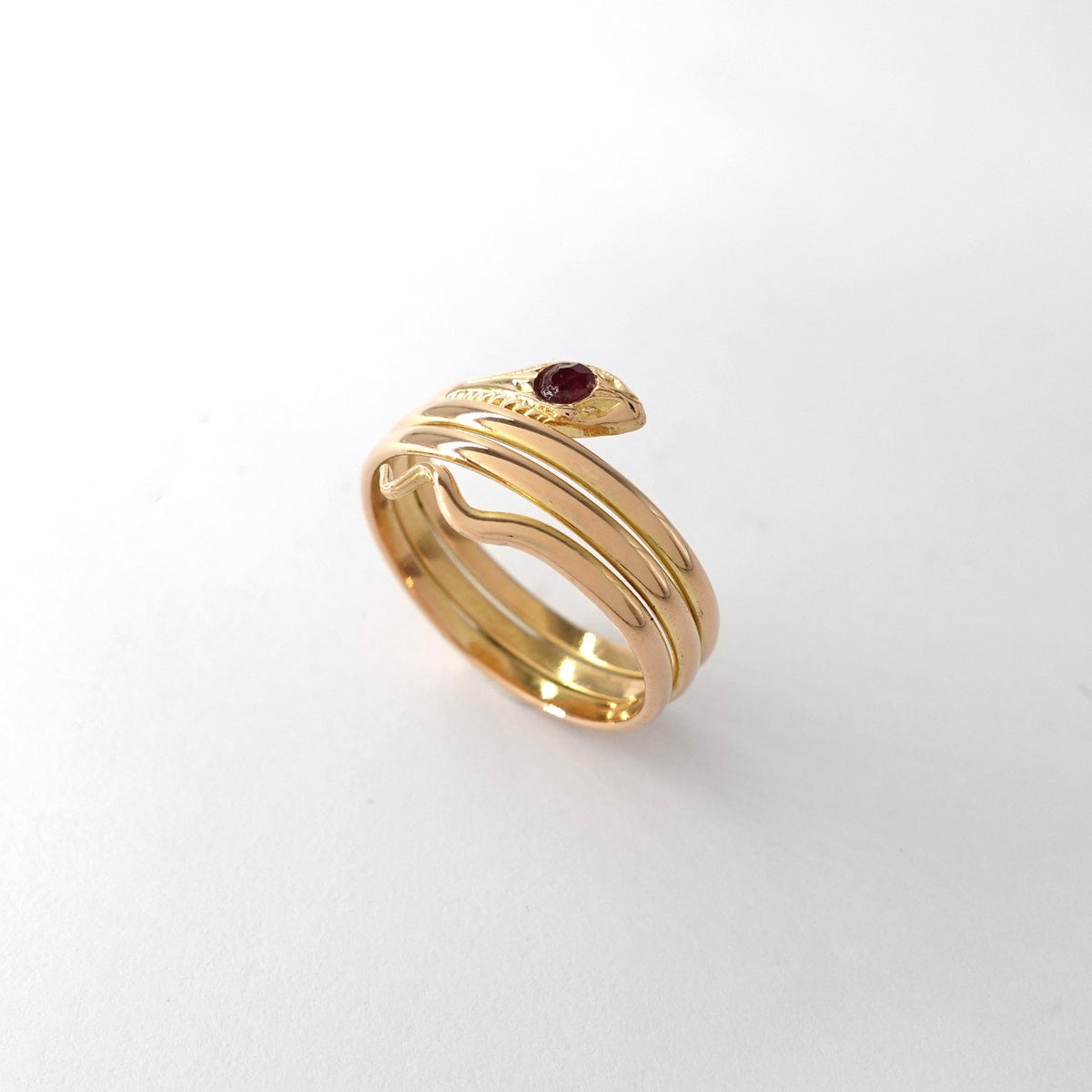 Anello snake