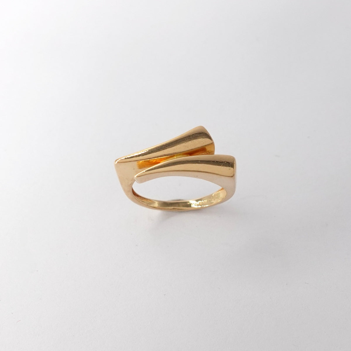 Anello Contrarié Geometrico