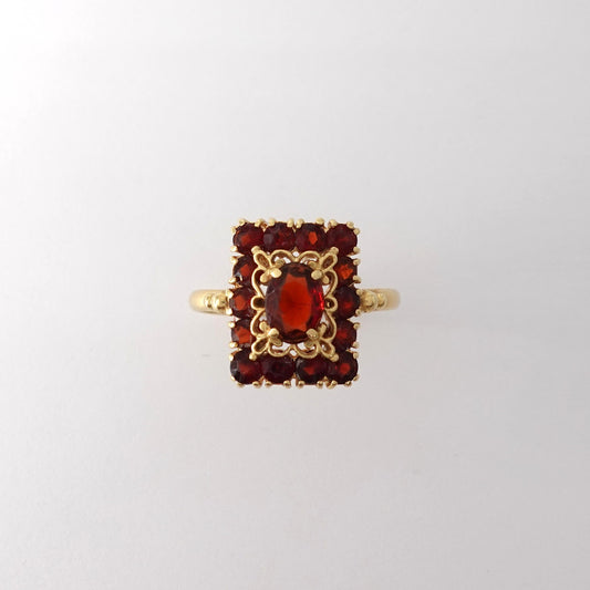 Anello Vintage  con Granati Rossi