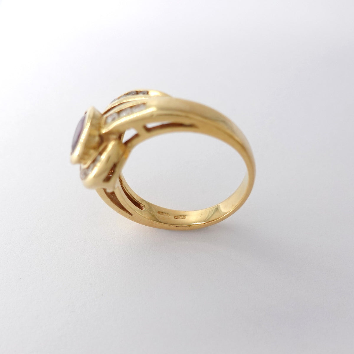 Anello  Asimmetrico
