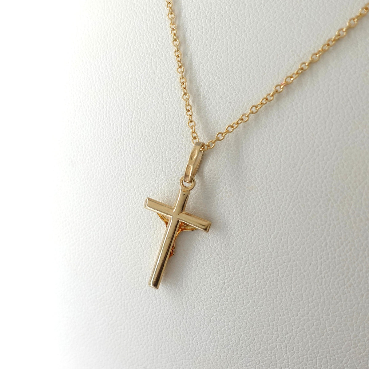 Girocollo con Pendente Crocifisso