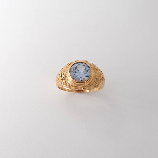 Anello Solitario Vintage  con Topazio Azzurro e Lavorazione Floreale