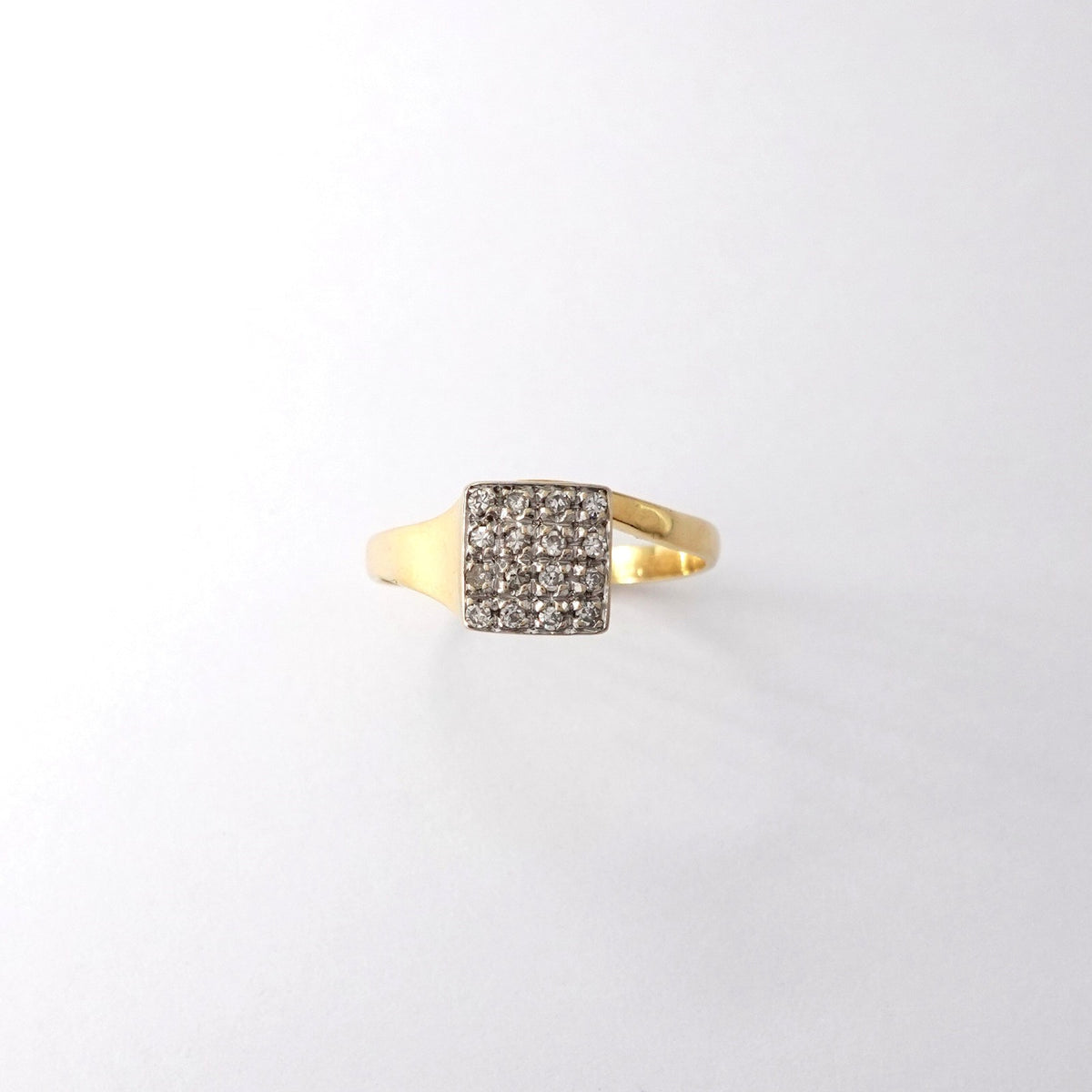 Anello  con Pavè di Diamanti