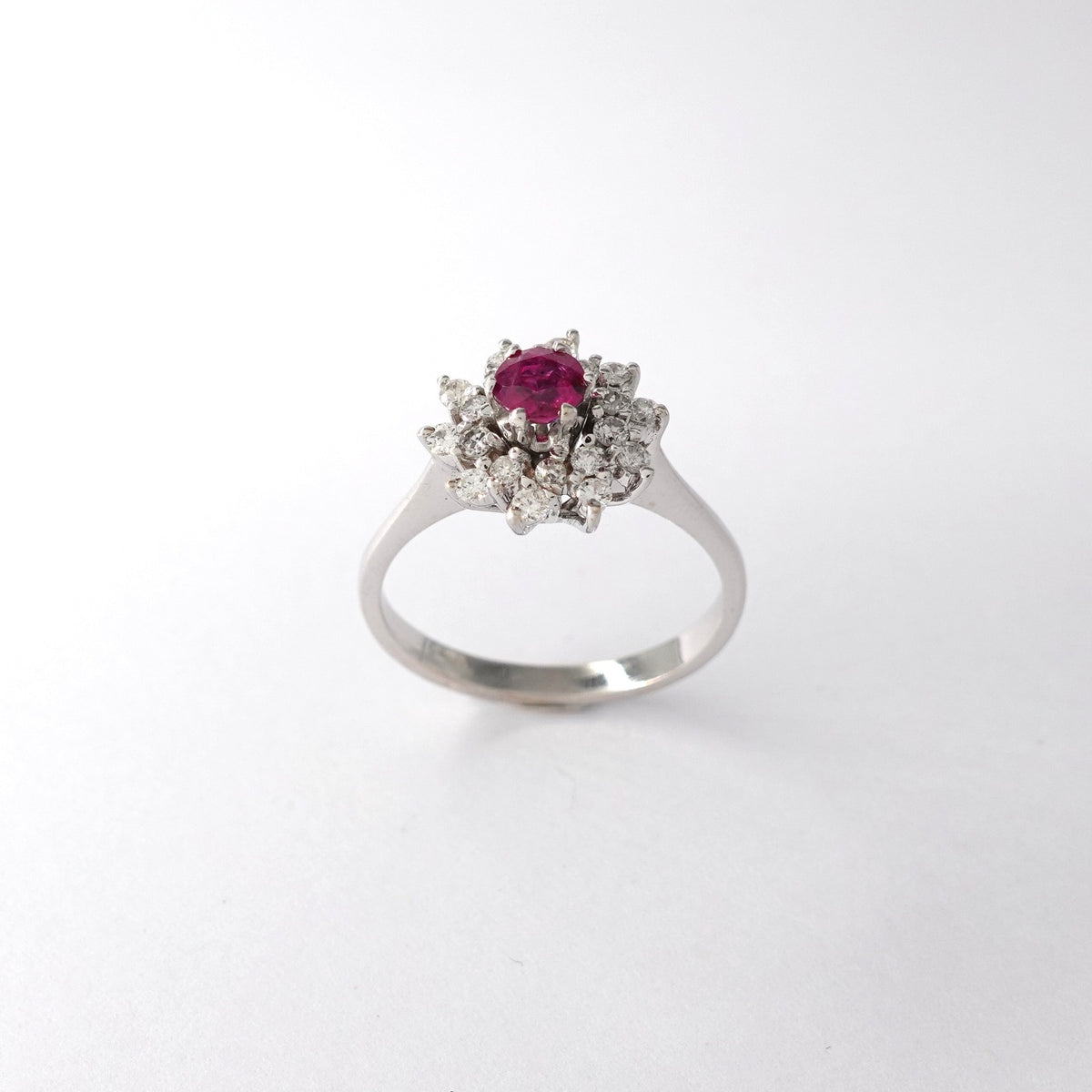 Anello Margueriten con Rubino e Diamanti