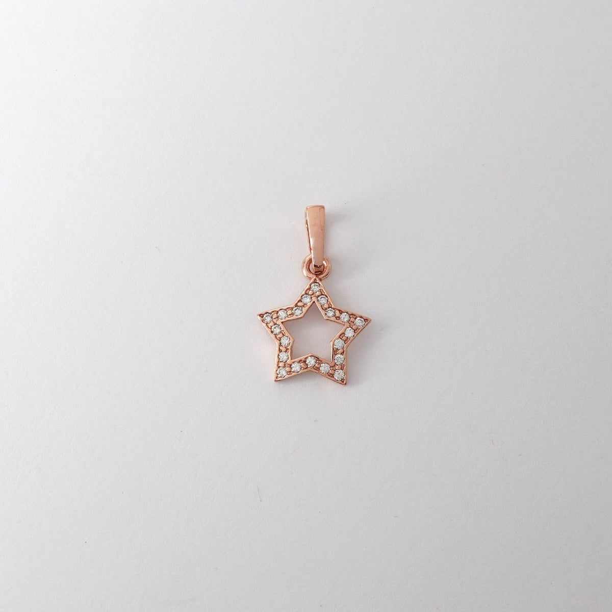 Ciondolo Stella in Oro Rosè e Zirconi