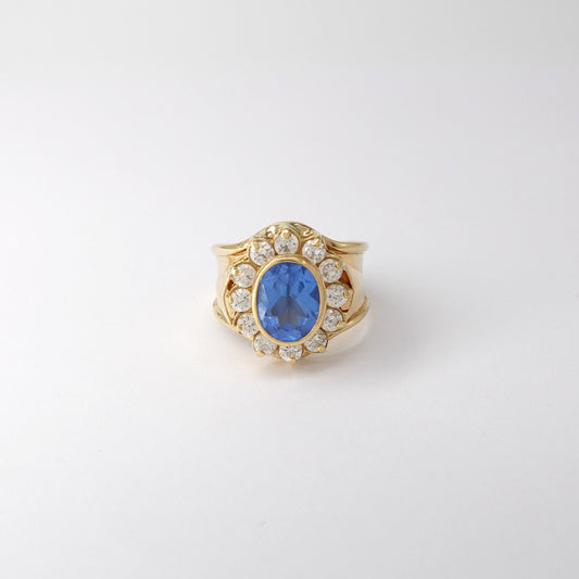 Anello in oro giallo 18kt con zirconi