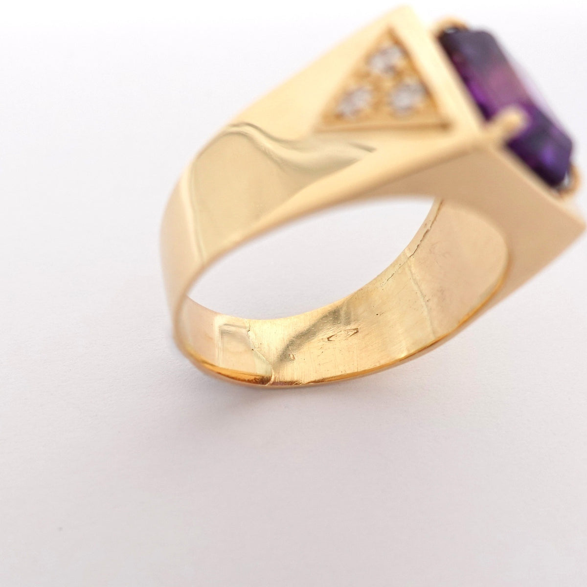 Anello con ametista e Zirconi