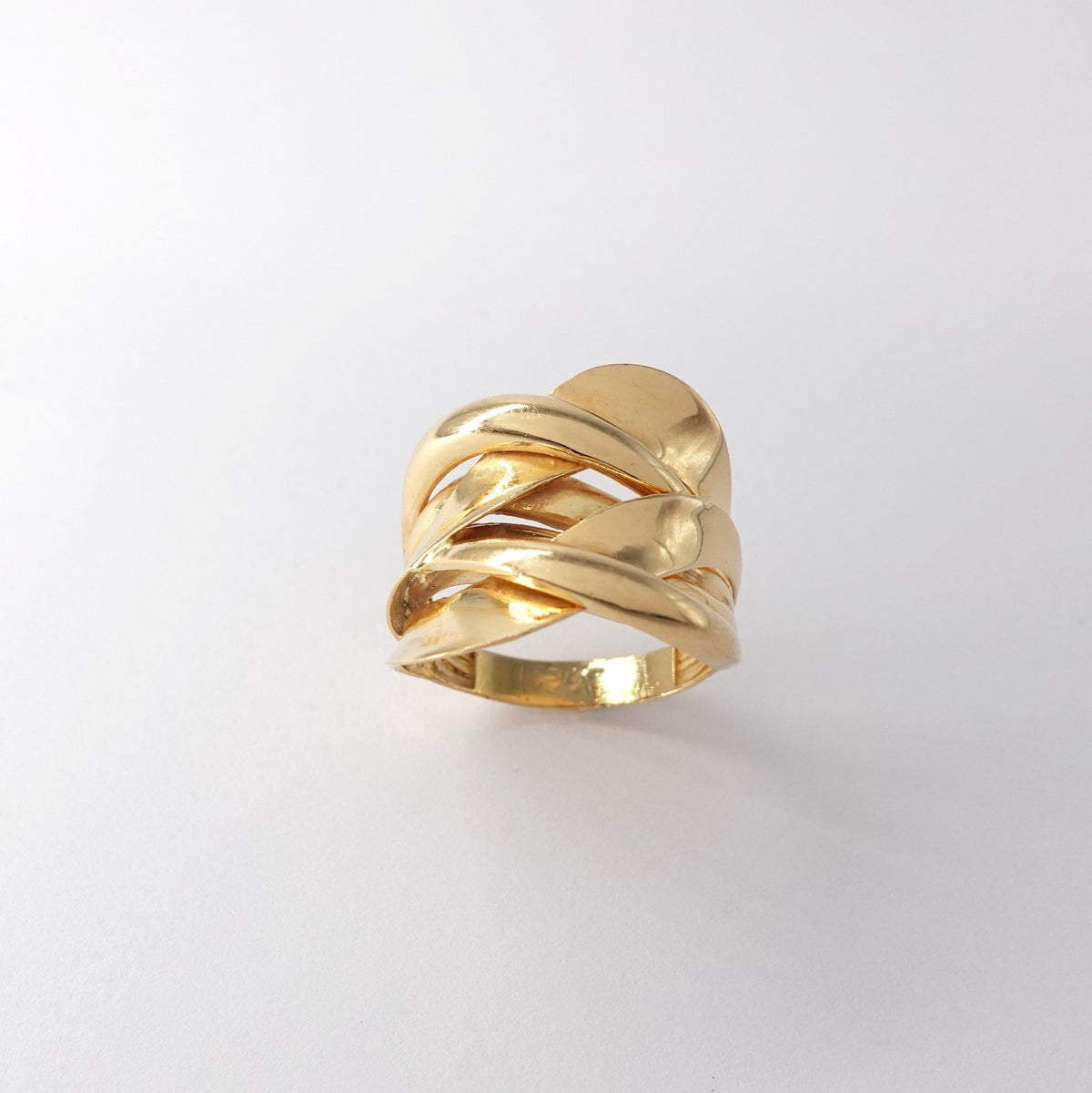 Anello  a fascia intrecciata