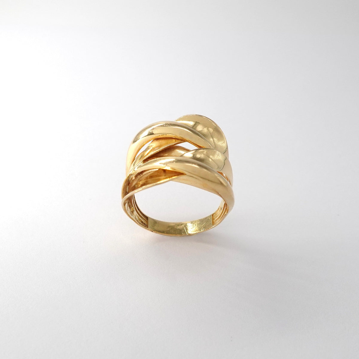 Anello  a fascia intrecciata