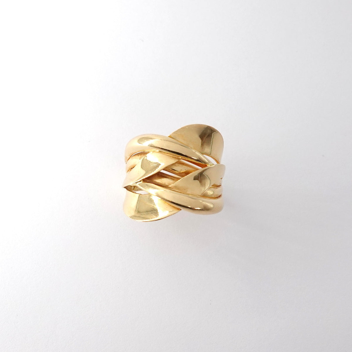Anello  a fascia intrecciata