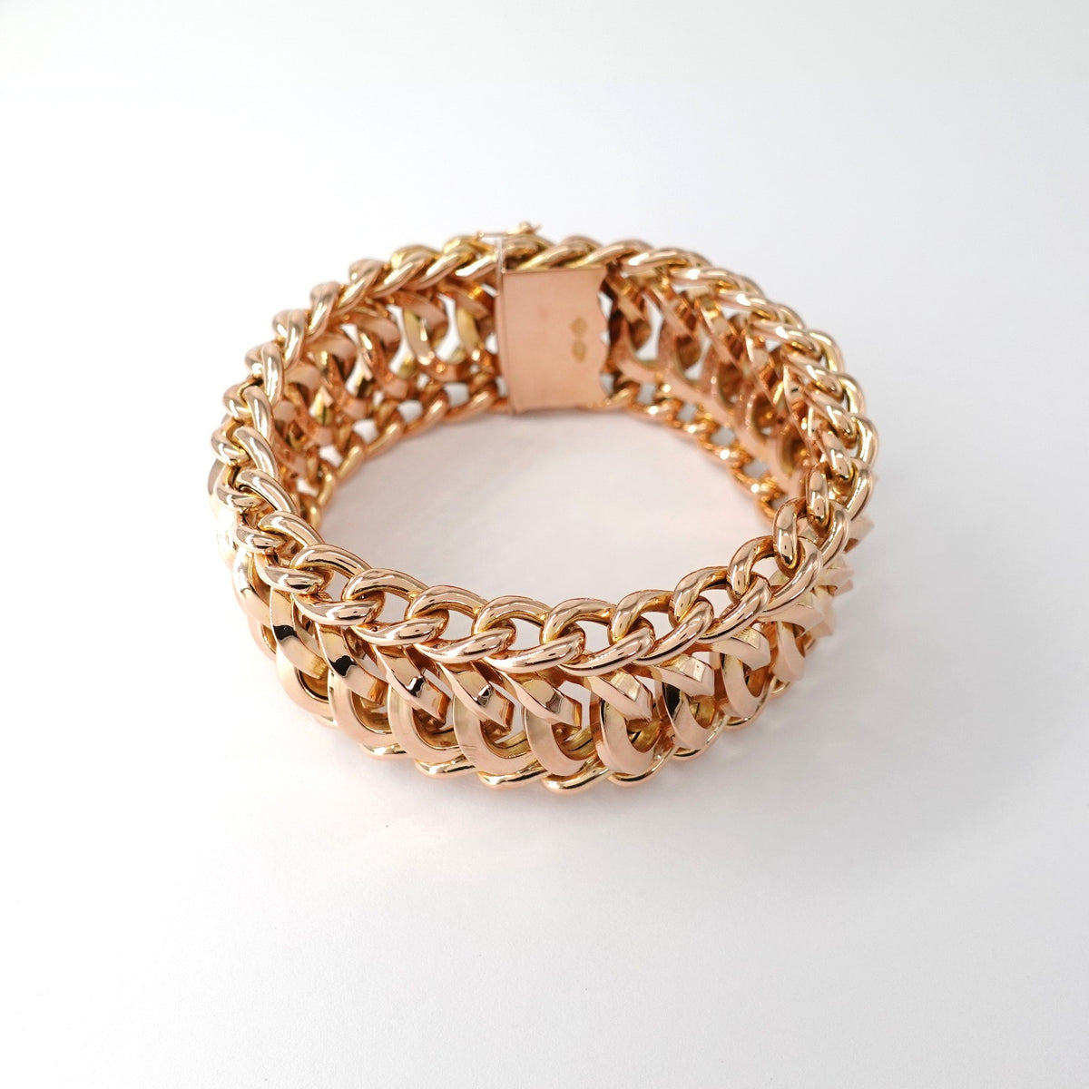 Bracciale a fascia alta lavorata
