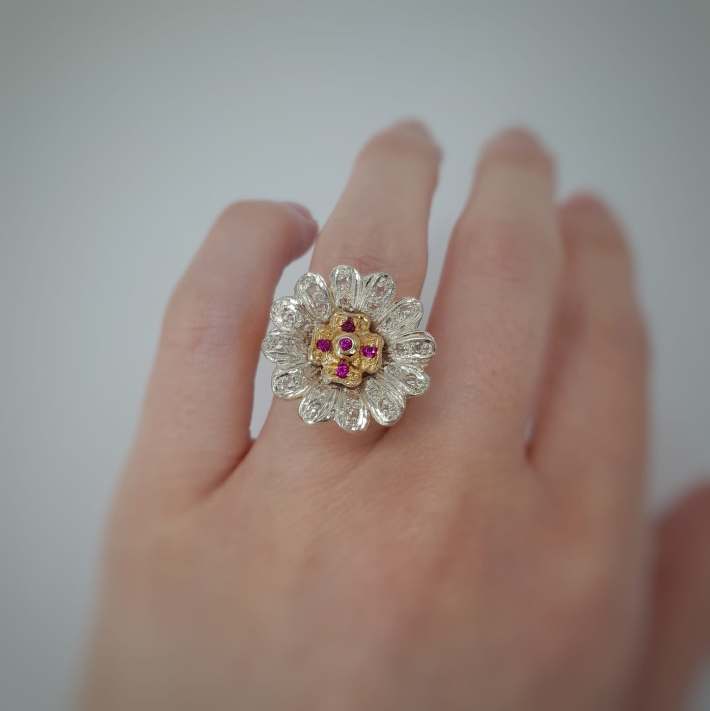 Anello fiore