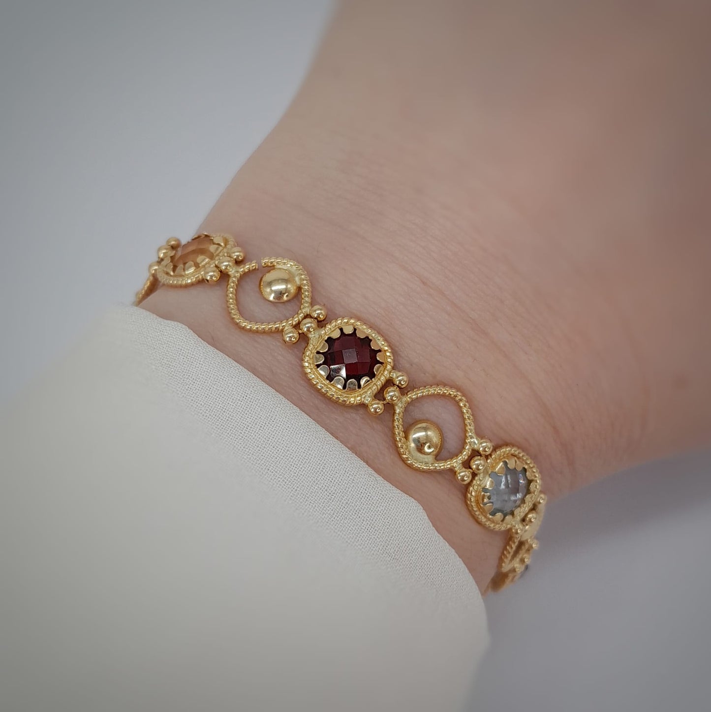 Bracciale con gemme
