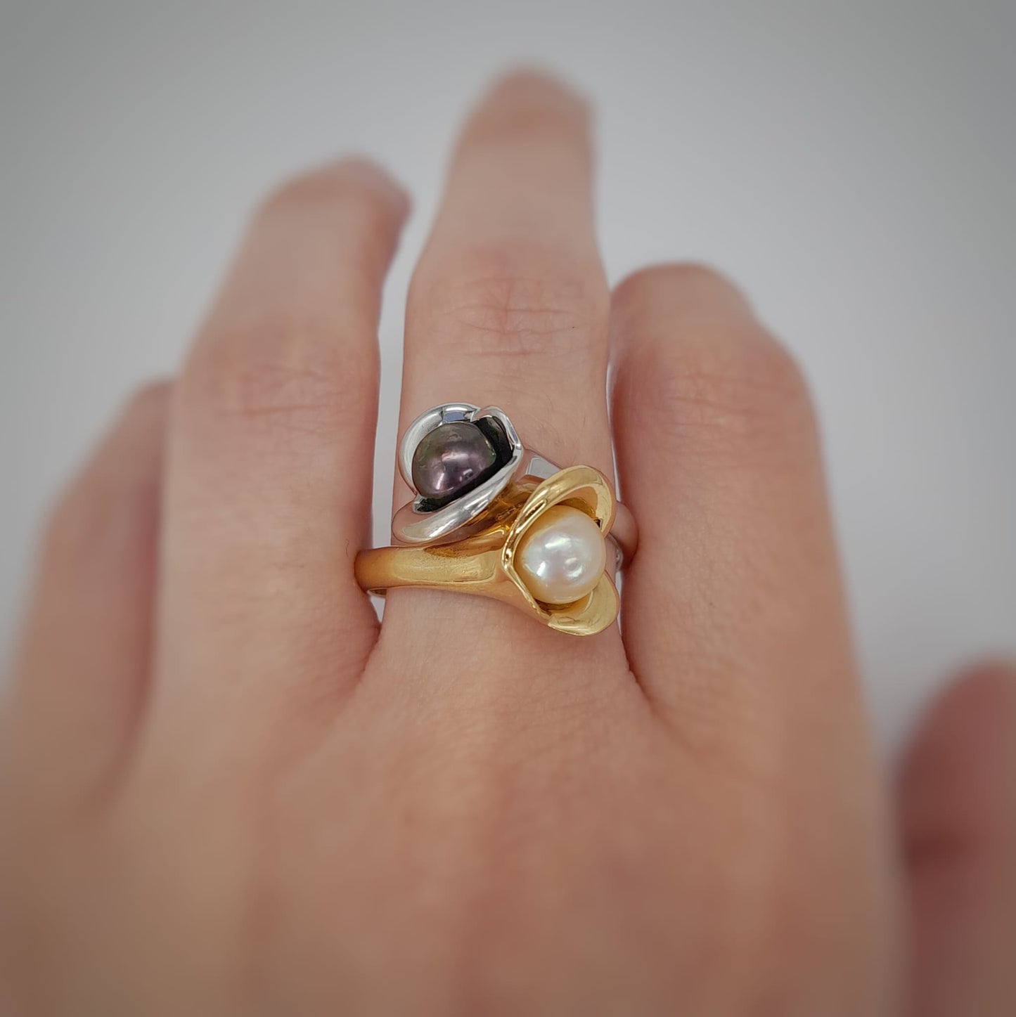 Anello contrariè