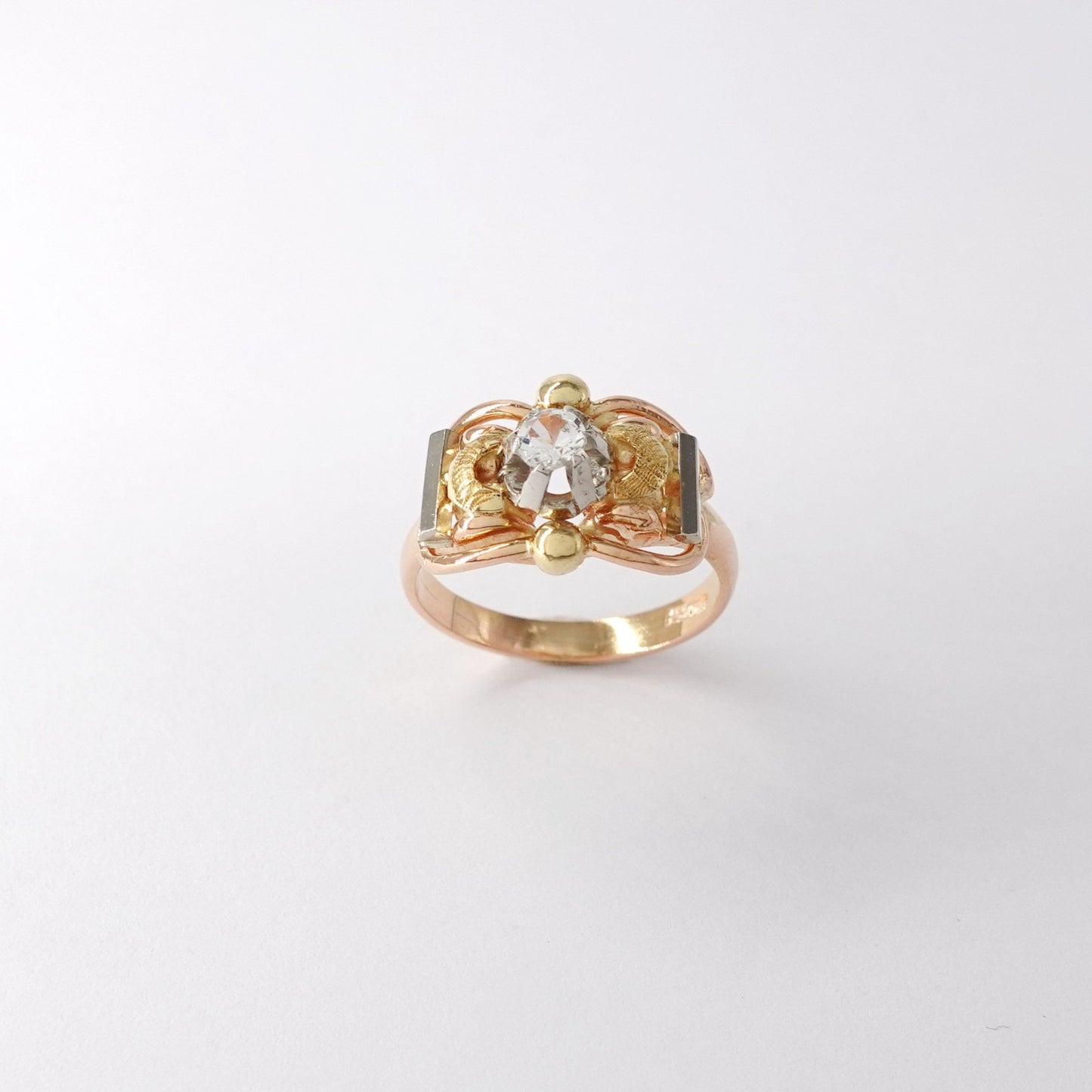 Anello fiocco