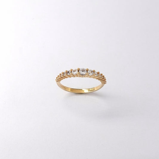 Anello con zirconi