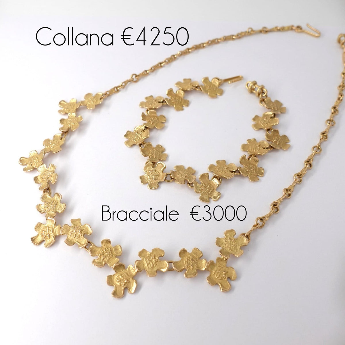 Parure girocollo e bracciale
