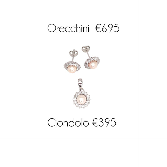 Completo orecchini e ciondolo con perla