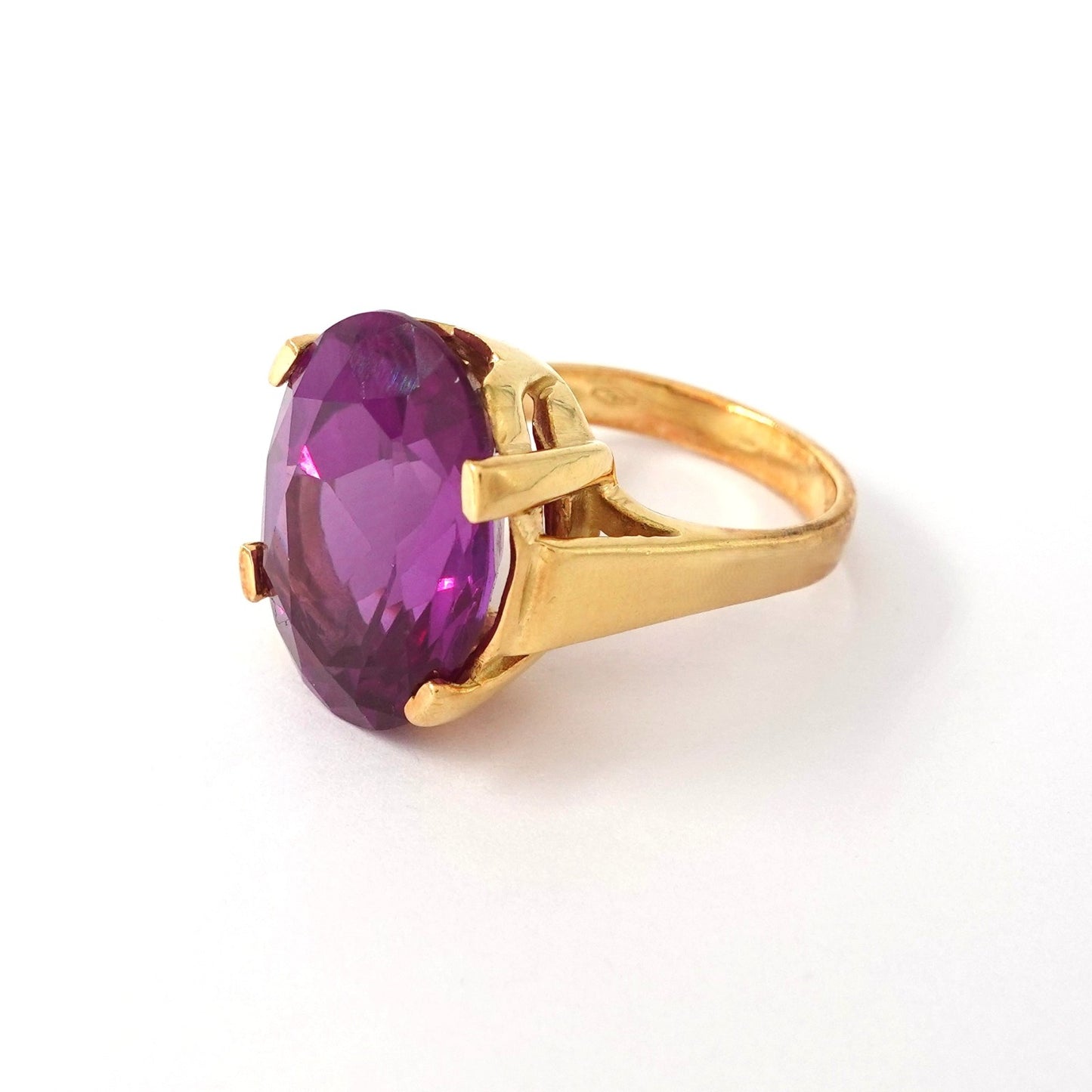 Anello con ametista