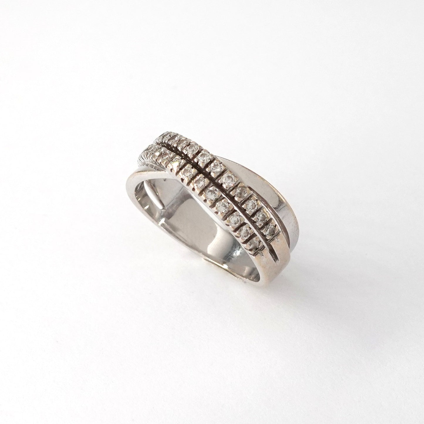 Anello a intreccio
