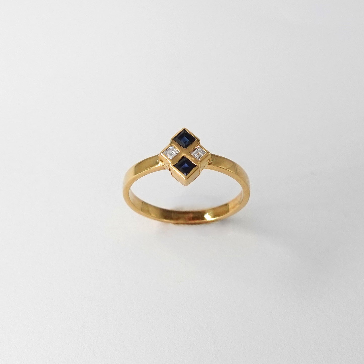 Anello